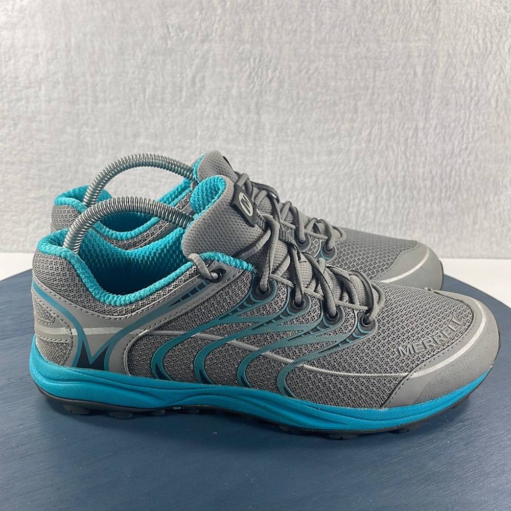 Merrell Women's Wild Dove Gray Aqua Trail Running Shoes Sneakers Size 8.5